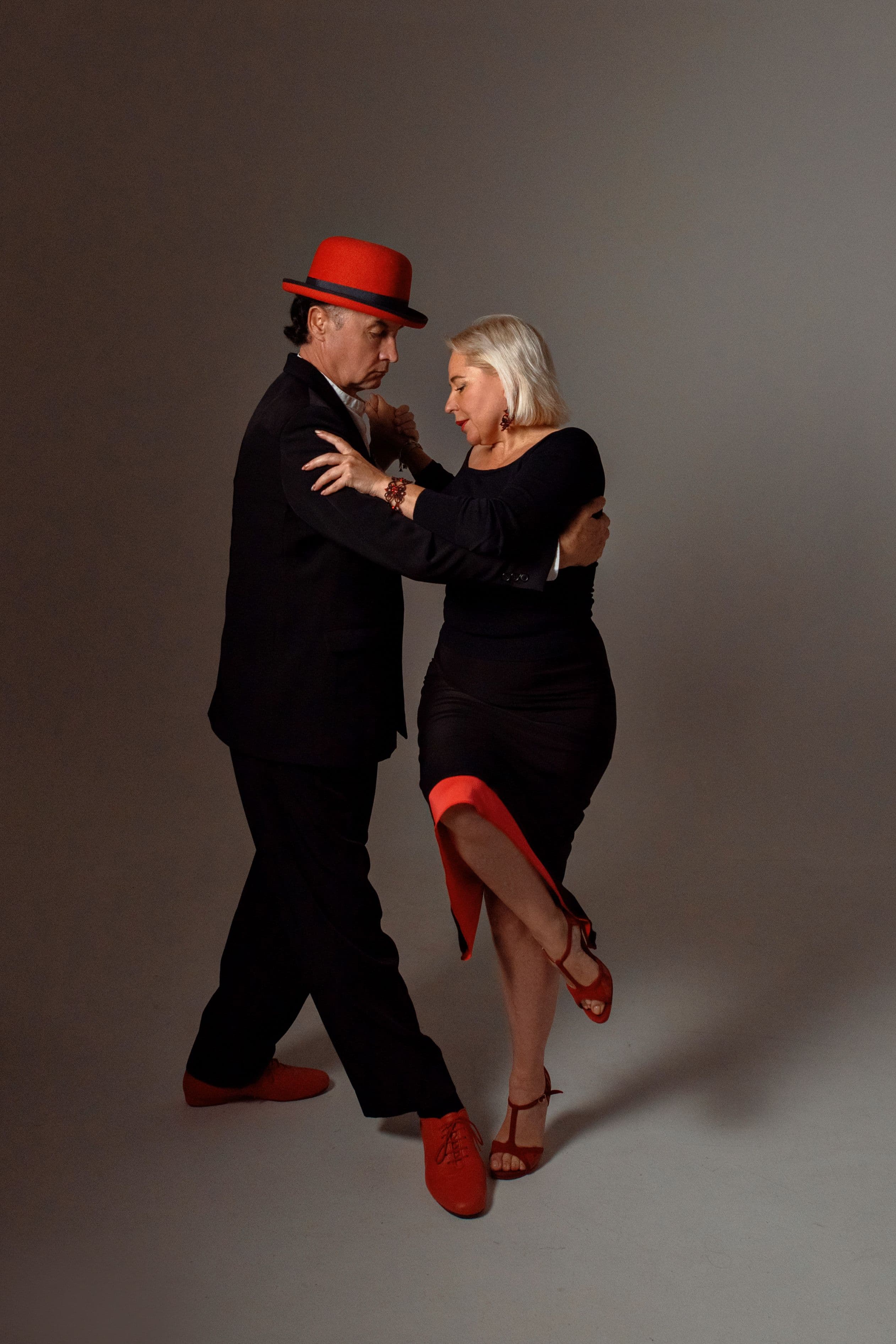 АРГЕНТИНСЬКЕ ТАНГО